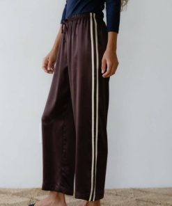Comfyattire.shop205fdcd223 4