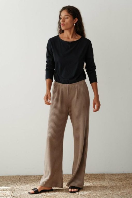 Comfyattire.shop543ae13922 1