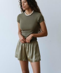 Comfyattire.shop8a5a2d096f 4