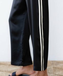 Comfyattire.shop8c8b90a311 1