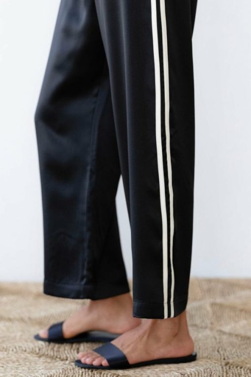 Comfyattire.shop8c8b90a311 1