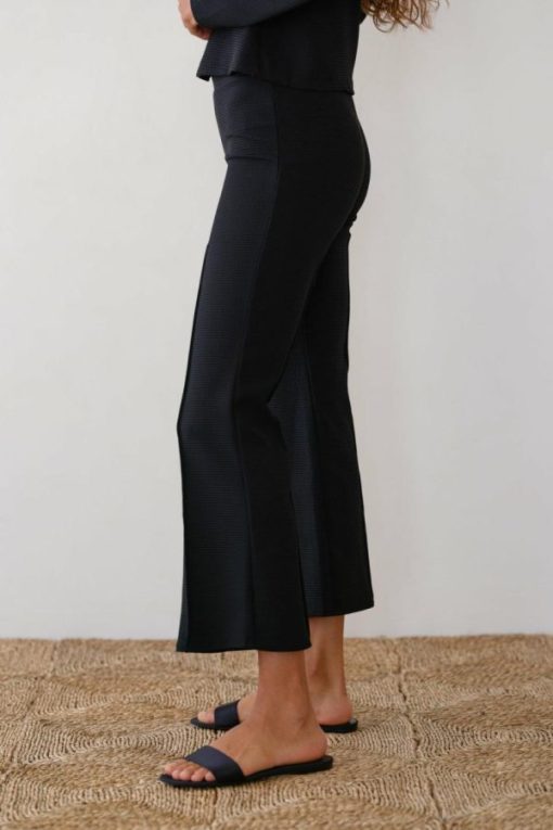 Comfyattire.shop939b3e99ac 4