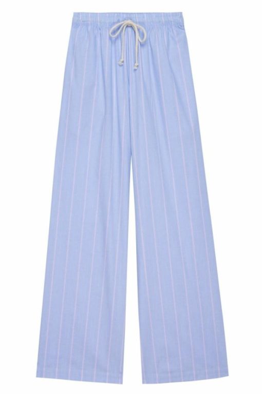 Comfyattire.shopc7d1279ba8 2