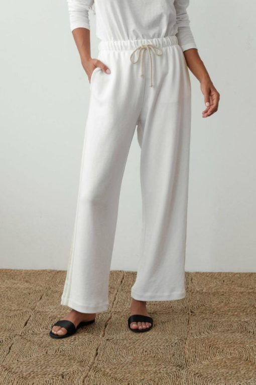 Comfyattire.shopec1c9c78fe 3
